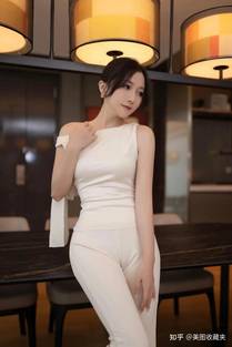 真理与背叛海报